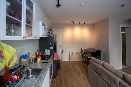 Cozinha de apartamento à venda com 2 quartos, 45m² em Canhema, Diadema