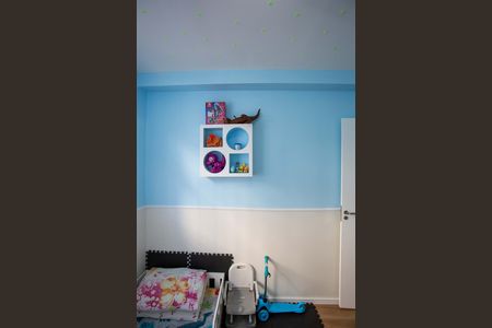 Quarto 2 de apartamento à venda com 2 quartos, 45m² em Canhema, Diadema