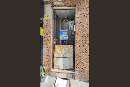 Fachada de casa para alugar com 1 quarto, 45m² em Vila Bancaria Munhoz, São Paulo