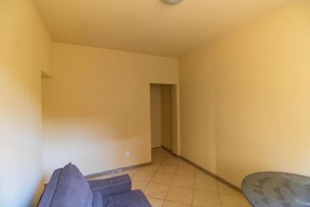 Apartamento para alugar com 57m², 3 quartos e 1 vaga Apartamento para alugar com 57m², 3 quartos e 1 vagaSala