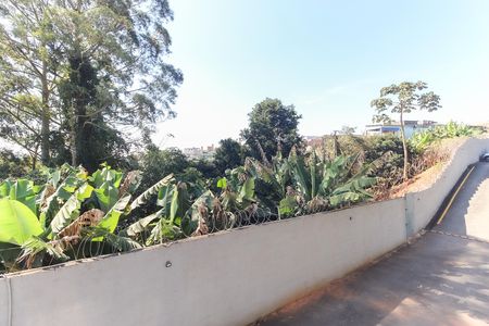 Vista do Quarto 2 de apartamento para alugar com 2 quartos, 43m² em Jardim Marilú, São Paulo