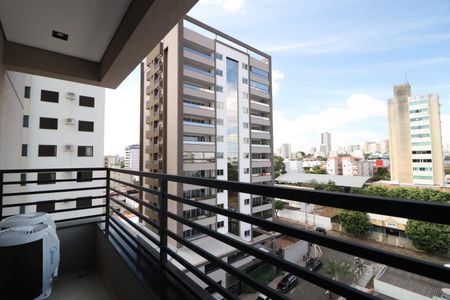 Sacada de apartamento para alugar com 1 quarto, 34m² em Saraiva, Uberlândia