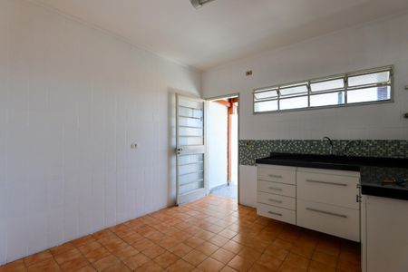 Casa para alugar com 70m², 2 quartos e 1 vaga Casa para alugar com 70m², 2 quartos e 1 vagaCozinha