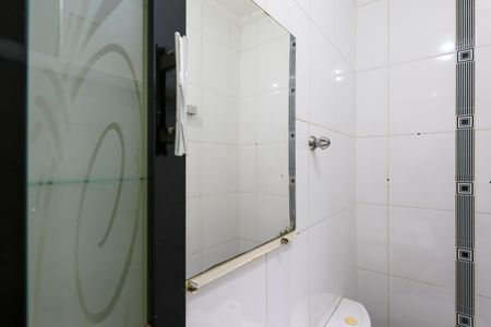 Casa para alugar com 70m², 2 quartos e 1 vaga Casa para alugar com 70m², 2 quartos e 1 vagaBanheiro