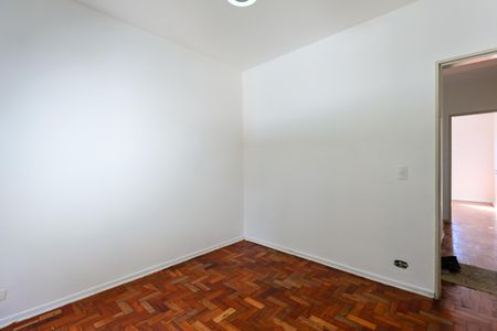 Quarto 2 de casa à venda com 2 quartos, 70m² em Jardim Santa Rosa, Taboão da Serra