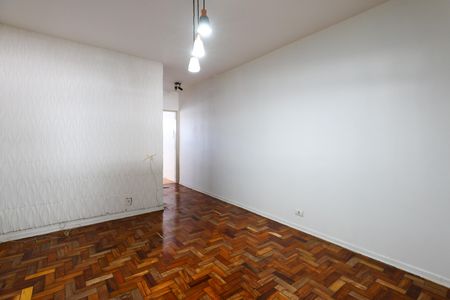 Sala de casa à venda com 2 quartos, 70m² em Jardim Santa Rosa, Taboão da Serra