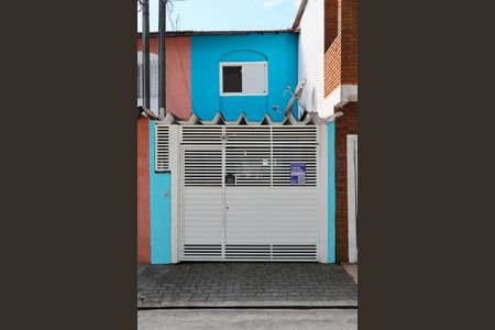 Fachada de casa à venda com 2 quartos, 70m² em Jardim Santa Rosa, Taboão da Serra