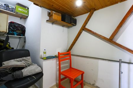 Edicula de casa à venda com 2 quartos, 70m² em Jardim Santa Rosa, Taboão da Serra