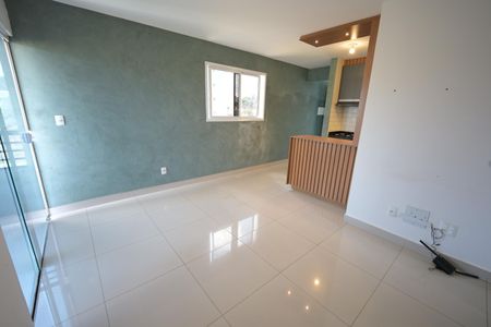 Apartamento à venda com 60m², 2 quartos e 1 vaga