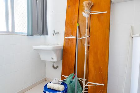 Apartamento para alugar com 74m², 2 quartos e 1 vaga