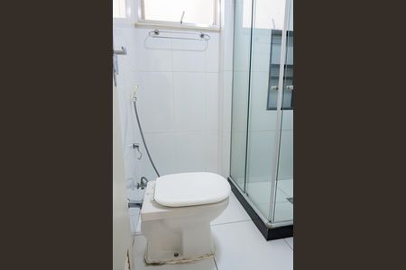 Apartamento para alugar com 74m², 2 quartos e 1 vaga