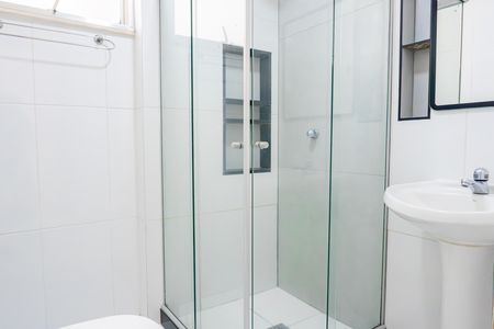 Apartamento para alugar com 74m², 2 quartos e 1 vaga