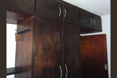 Casa à venda com 2 quartos, 200m² em Vila Brasilio Machado, São Paulo