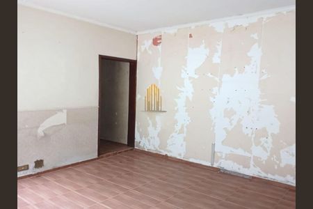 Casa à venda com 2 quartos, 200m² em Vila Brasilio Machado, São Paulo