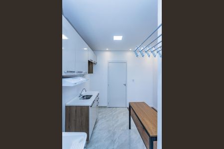 Apartamento para alugar com 37m², 2 quartos e sem vaga Apartamento para alugar com 37m², 2 quartos e sem vagaCozinha e Área de Serviço