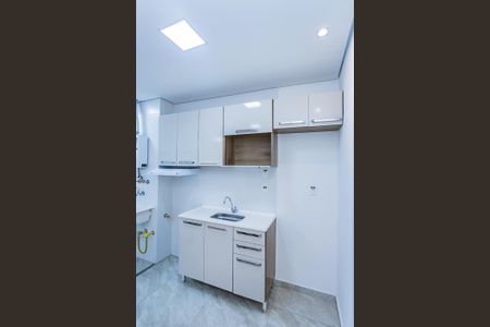Apartamento para alugar com 37m², 2 quartos e sem vaga Apartamento para alugar com 37m², 2 quartos e sem vagaCozinha e Área de Serviço