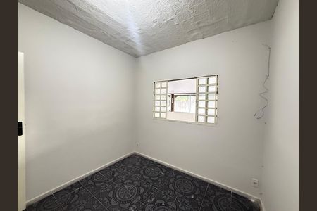 Quarto 3 Casa 1 de casa à venda com 4 quartos, 250m² em Centro, Contagem