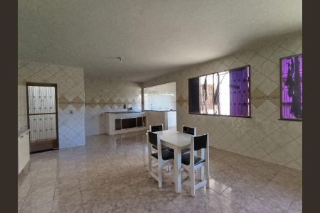 Cozinha de casa para alugar com 4 quartos, 180m² em Vila Dagmar, Belford Roxo