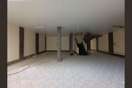 Casa para alugar com 180m², 4 quartos e 3 vagas Casa para alugar com 180m², 4 quartos e 3 vagasGaragem