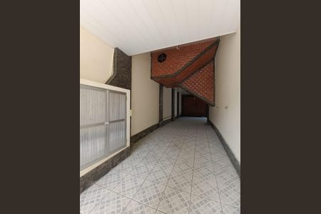 Casa para alugar com 180m², 4 quartos e 3 vagas Casa para alugar com 180m², 4 quartos e 3 vagasGaragem
