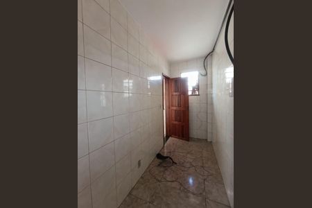 Área de Serviço de casa para alugar com 4 quartos, 180m² em Vila Dagmar, Belford Roxo