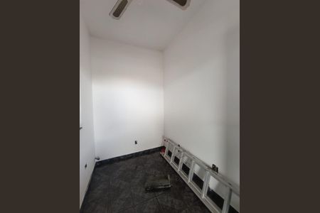 Casa para alugar com 180m², 4 quartos e 3 vagas Casa para alugar com 180m², 4 quartos e 3 vagasEscritório