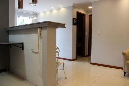 Sala de apartamento para alugar com 2 quartos, 110m² em Braga, Cabo Frio