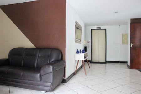 Hall de entrada de apartamento para alugar com 2 quartos, 110m² em Braga, Cabo Frio