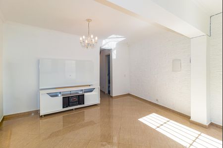 Casa de condomínio à venda com 94m², 2 quartos e 1 vaga Casa de condomínio à venda com 94m², 2 quartos e 1 vagaSala