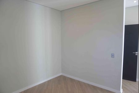 Casa de condomínio à venda com 375m², 4 quartos e 4 vagas Casa de condomínio à venda com 375m², 4 quartos e 4 vagasCloset da suíte 4 - Principal
