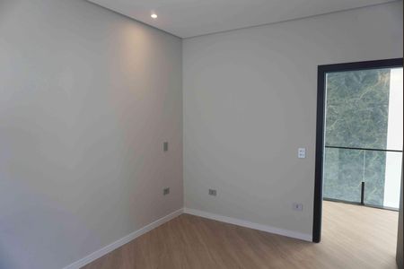 Casa de condomínio à venda com 375m², 4 quartos e 4 vagas Casa de condomínio à venda com 375m², 4 quartos e 4 vagasSuite 2