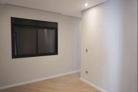 Casa de condomínio à venda com 375m², 4 quartos e 4 vagas Casa de condomínio à venda com 375m², 4 quartos e 4 vagasSuite 3