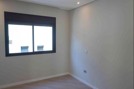 Casa de condomínio à venda com 375m², 4 quartos e 4 vagas Casa de condomínio à venda com 375m², 4 quartos e 4 vagasSuite 2