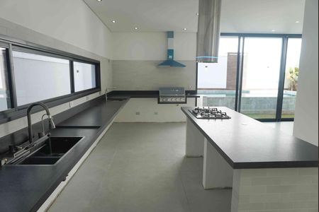 Cozinha de casa de condomínio à venda com 4 quartos, 375m² em Alphaville, Santana de Parnaíba