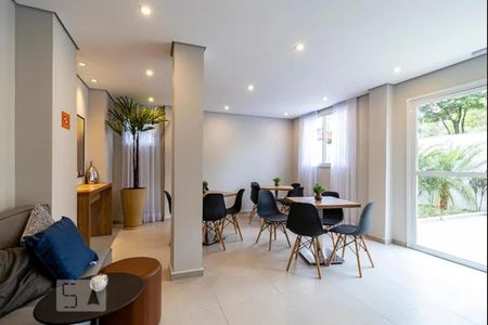 Apartamento à venda com 26m², 1 quarto e sem vaga Apartamento à venda com 26m², 1 quarto e sem vagaÁrea externa