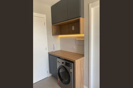 Cozinha de apartamento para alugar com 1 quarto, 26m² em Vila Guarani (Zona Sul), São Paulo