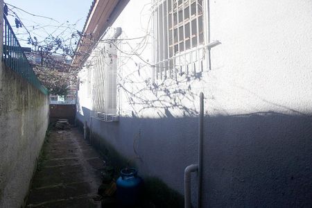 Área de serviço de casa à venda com 3 quartos, 180m² em Azenha, Porto Alegre