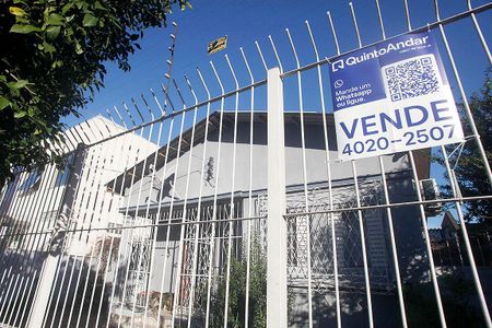 Placa de casa à venda com 3 quartos, 180m² em Azenha, Porto Alegre