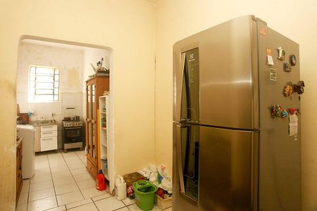 Cozinha de casa à venda com 3 quartos, 180m² em Azenha, Porto Alegre