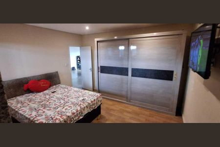 Casa para alugar com 100m², 2 quartos e 1 vagaQuarto