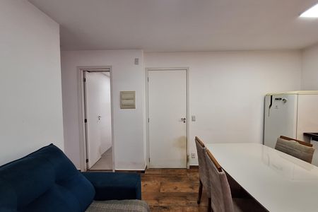 Sala  de apartamento à venda com 2 quartos, 40m² em Vila Sao Pedro, Santo André
