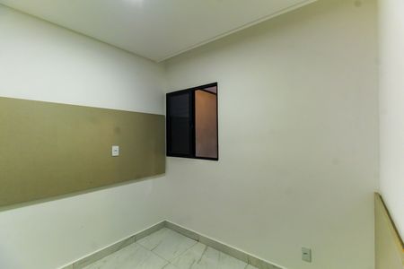 Quarto de apartamento para alugar com 1 quarto, 34m² em Vila Invernada, São Paulo