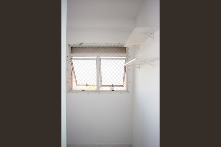 Área de Serviço de apartamento para alugar com 2 quartos, 44m² em Canhema, Diadema