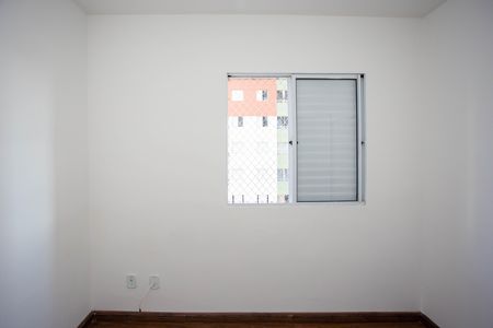 Quarto 2 de apartamento para alugar com 2 quartos, 44m² em Canhema, Diadema