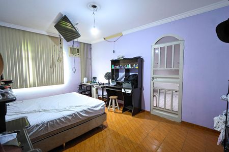Sala de casa à venda com 3 quartos, 200m² em Vista Alegre, Belo Horizonte