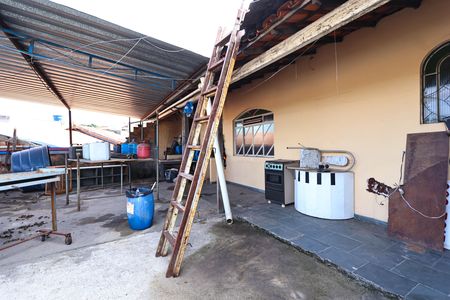 Casa para alugar com 200m², 3 quartos e 3 vagasVaranda