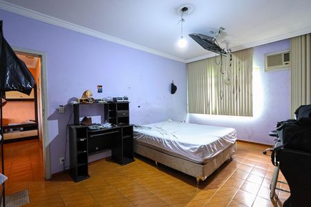 Casa para alugar com 200m², 3 quartos e 3 vagasSala