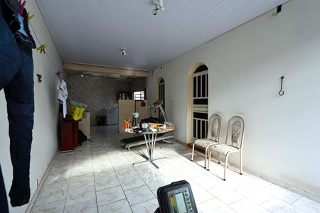 Varanda de casa à venda com 3 quartos, 200m² em Vista Alegre, Belo Horizonte