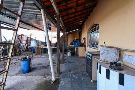 Casa para alugar com 200m², 3 quartos e 3 vagasVaranda