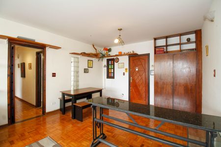 Apartamento para alugar com 119m², 3 quartos e 1 vaga Apartamento para alugar com 119m², 3 quartos e 1 vagaSala